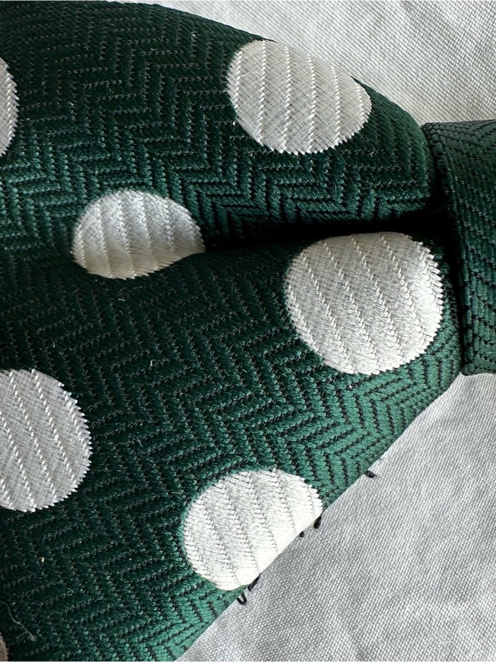 Vintage Royal Rust Resistant Bow Tie Green White Polka Dots - Picture 6 of 8